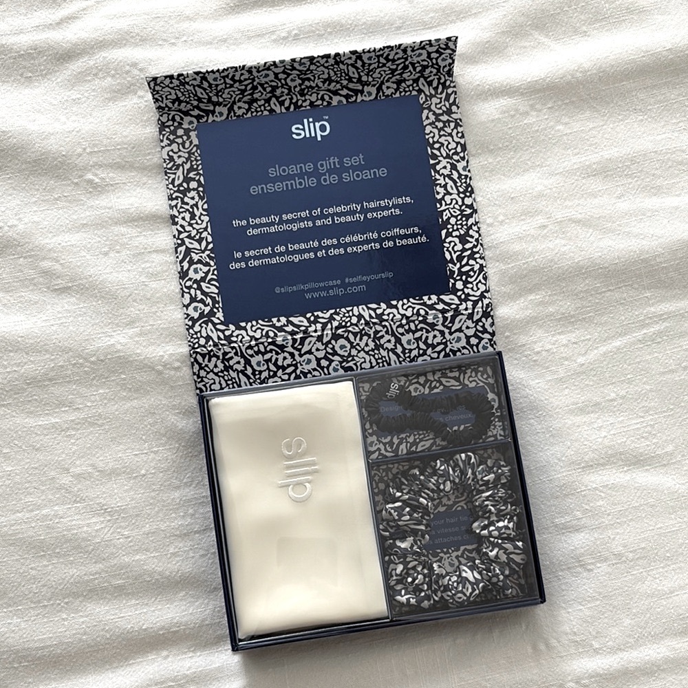 Slip Sloane Queen Pillowcase and Scrunchie Gift Set - Picture 8 of 11